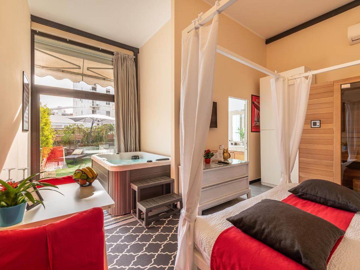 Snob Luxury 2* Cagliari