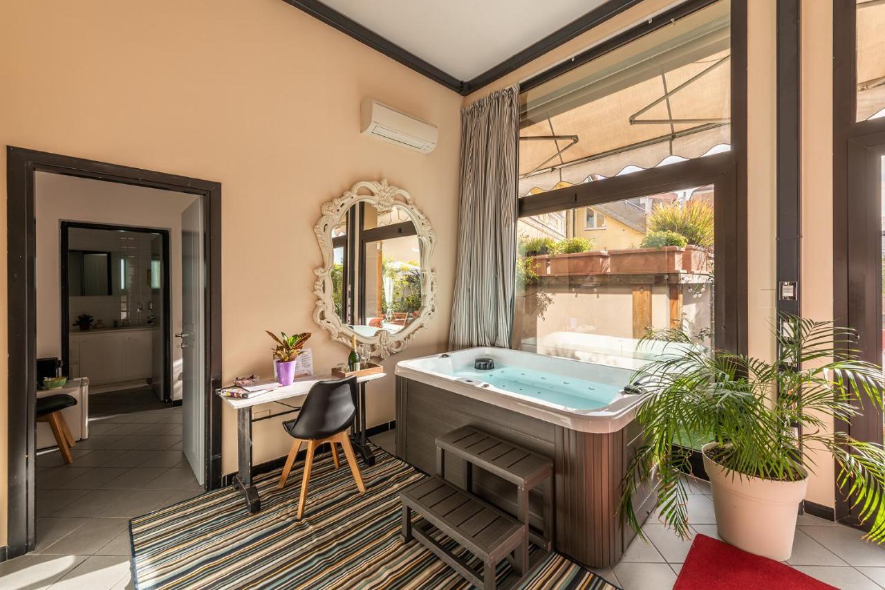 Snob Luxury 2* Cagliari