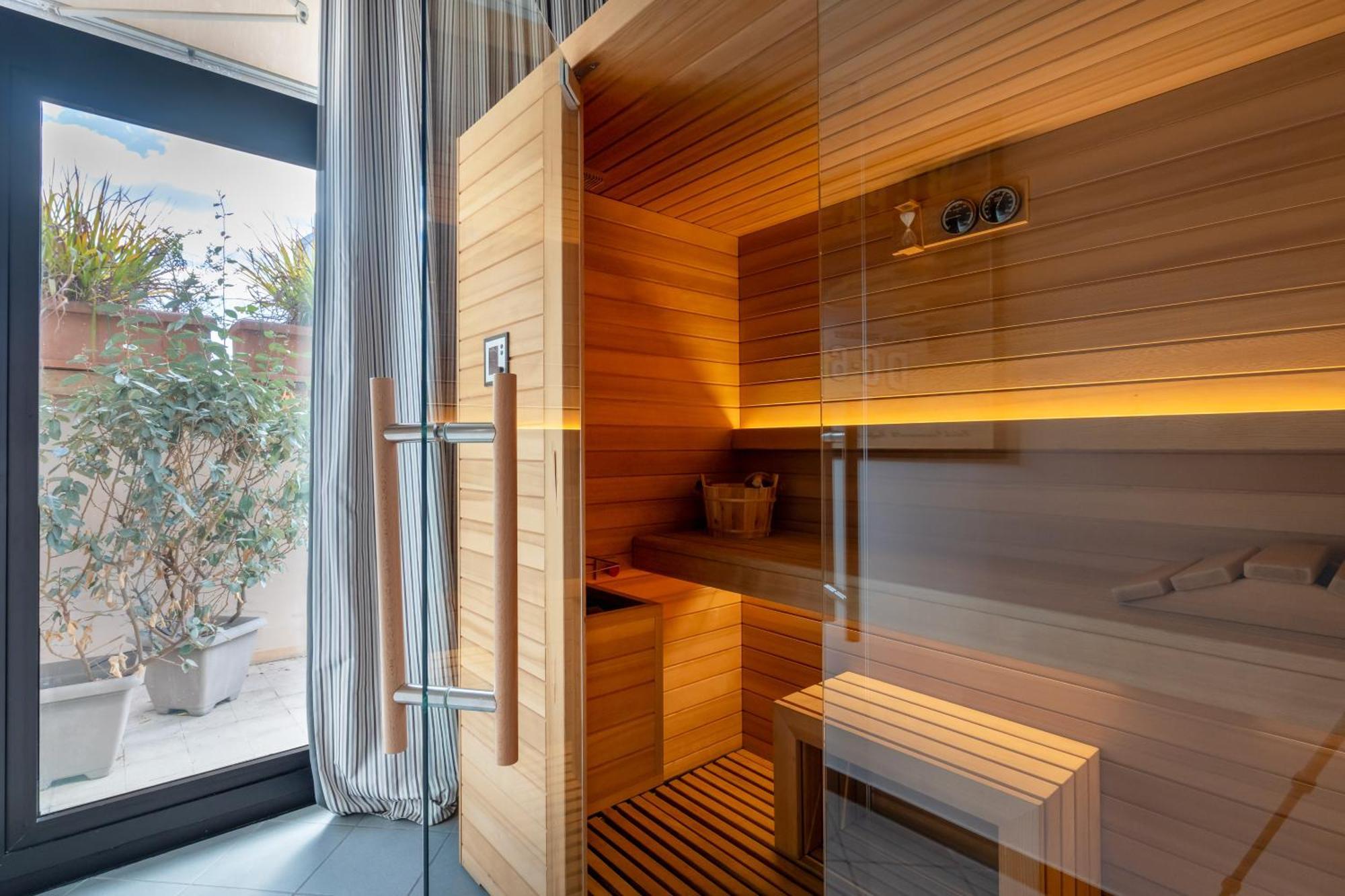 Guest house Snob Luxury 2*